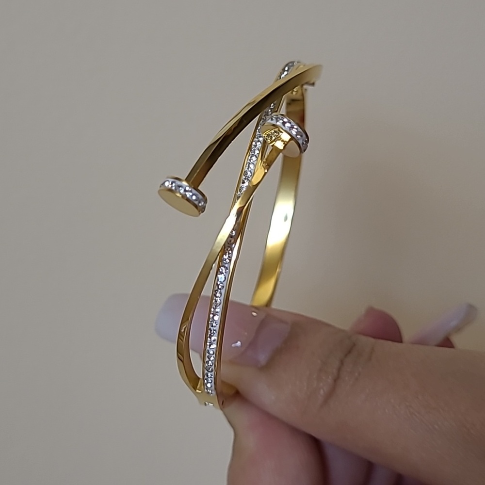 Gold Rhinestone Bracelet - Picture 6 of 8